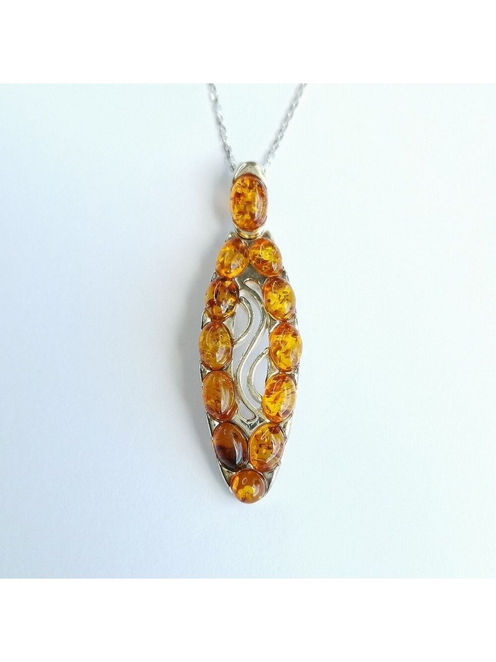 Sterling silver amber pendant necklace š